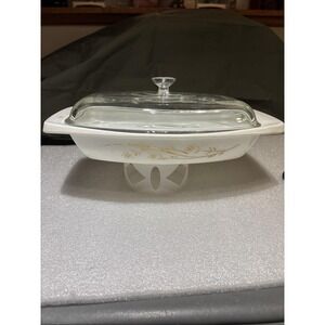 Pyrex White Clear Floral 1.5 QT Rectangular Shaped Casserole Dish With Lid
